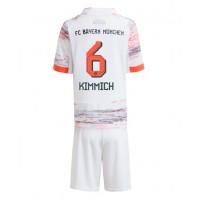 Bayern Munich Joshua Kimmich #6 Vonkajší Detský futbalový dres 2025-26 Krátky Rukáv (+ trenírky)